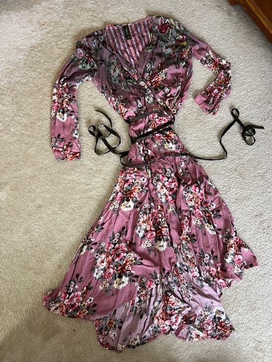 Aratta Silent Journey Dresses & Skirts - Aratta Silent Journey Floral Wrap Maxi Dress in Mauve Pink with Waist Tie